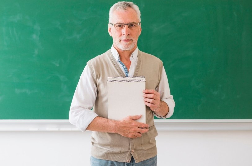 O Papel Insubstituível do Professor na Era da IA Educacional